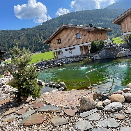 Sieglhub Chalets - Appartements - Hotel Флахау Екстериор снимка