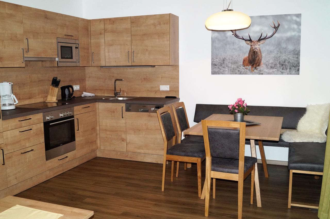Sieglhub Chalets - Appartements - Hotel Флахау Екстериор снимка