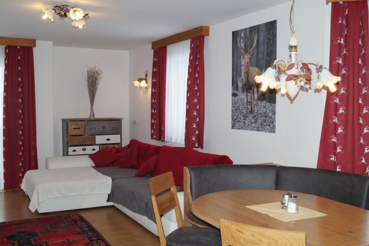 Sieglhub Chalets - Appartements - Hotel Флахау Екстериор снимка