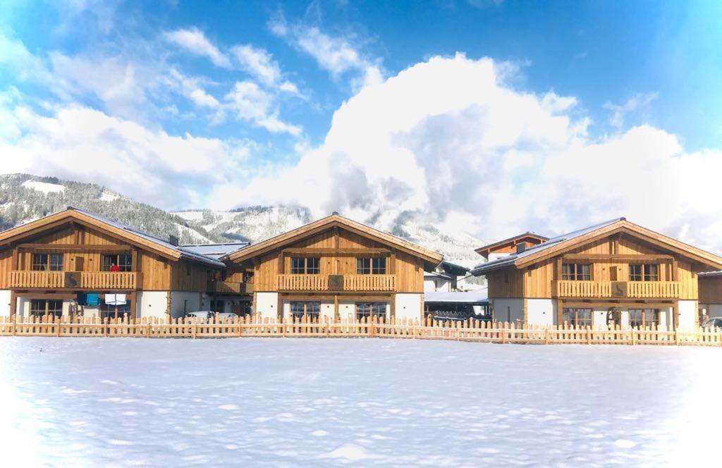 Sieglhub Chalets - Appartements - Hotel Флахау Екстериор снимка